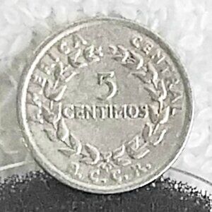 Circulated 1951 Costa Rica 5 Centimos B.C.C.R. Coin Made of Copper/Nickel!!